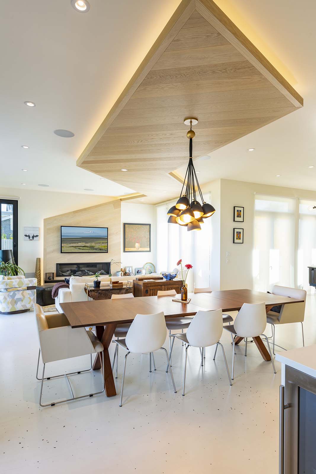 1067x1600 LentelCon BoundaryBayBeauty CH TGB 9967 Edit