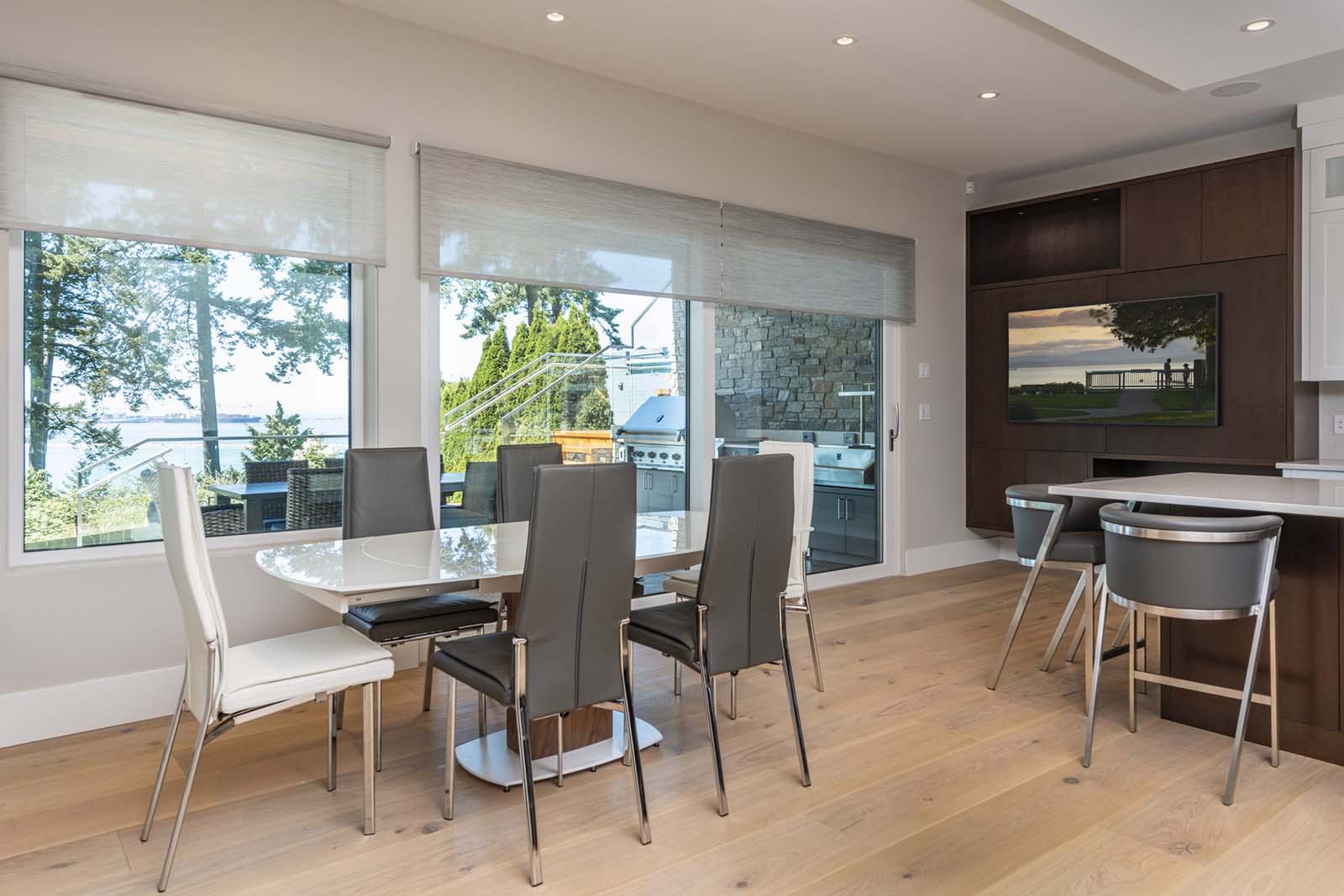 x LentelConstruction CH Cliffside TGB Edit