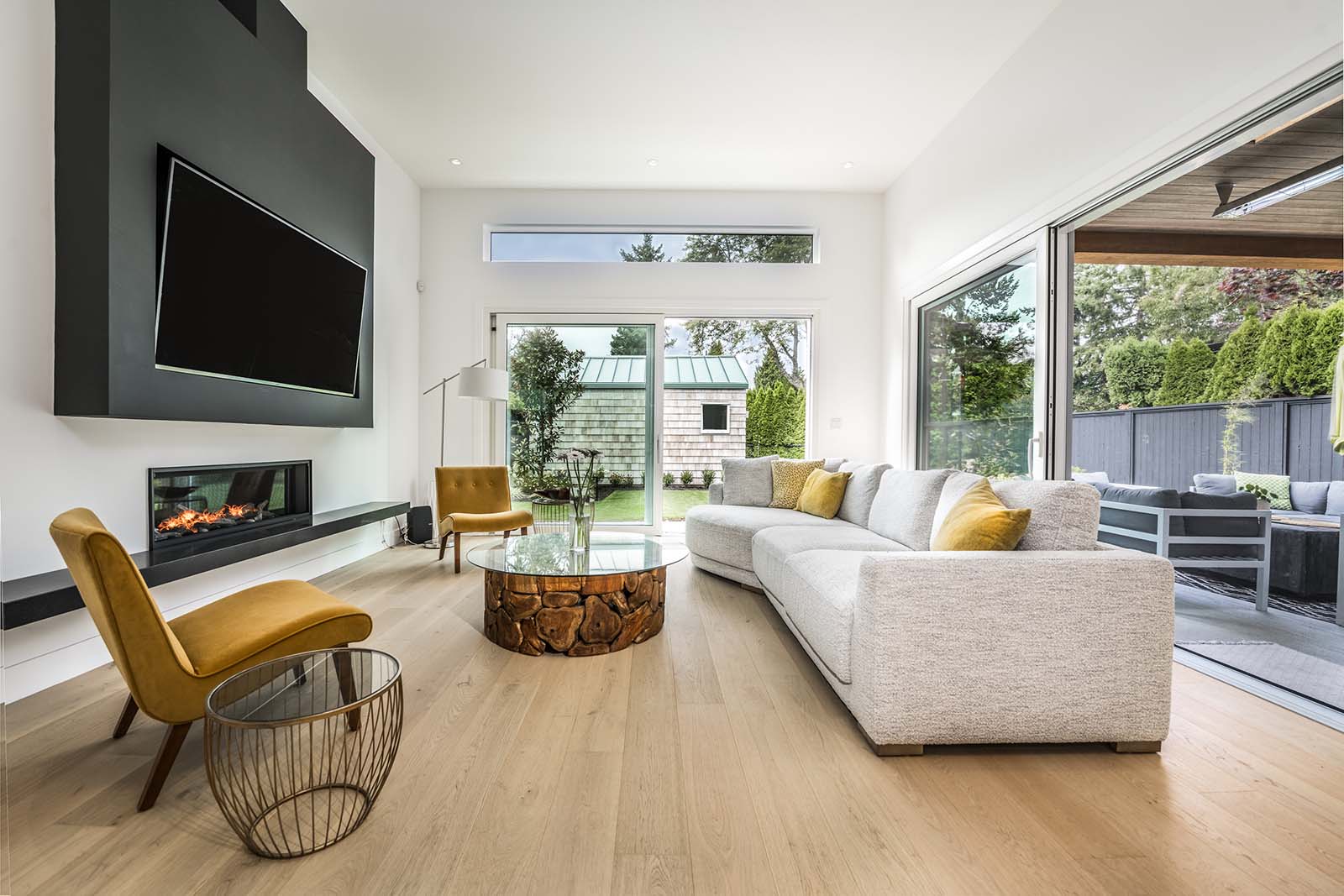 Lentel Construction Scandi-Modern Custom Home