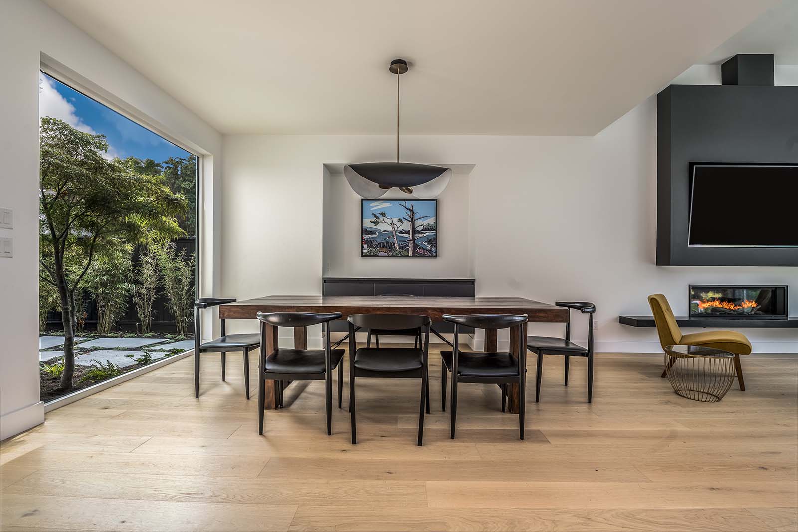 Lentel Construction Scandi-Modern Custom Home