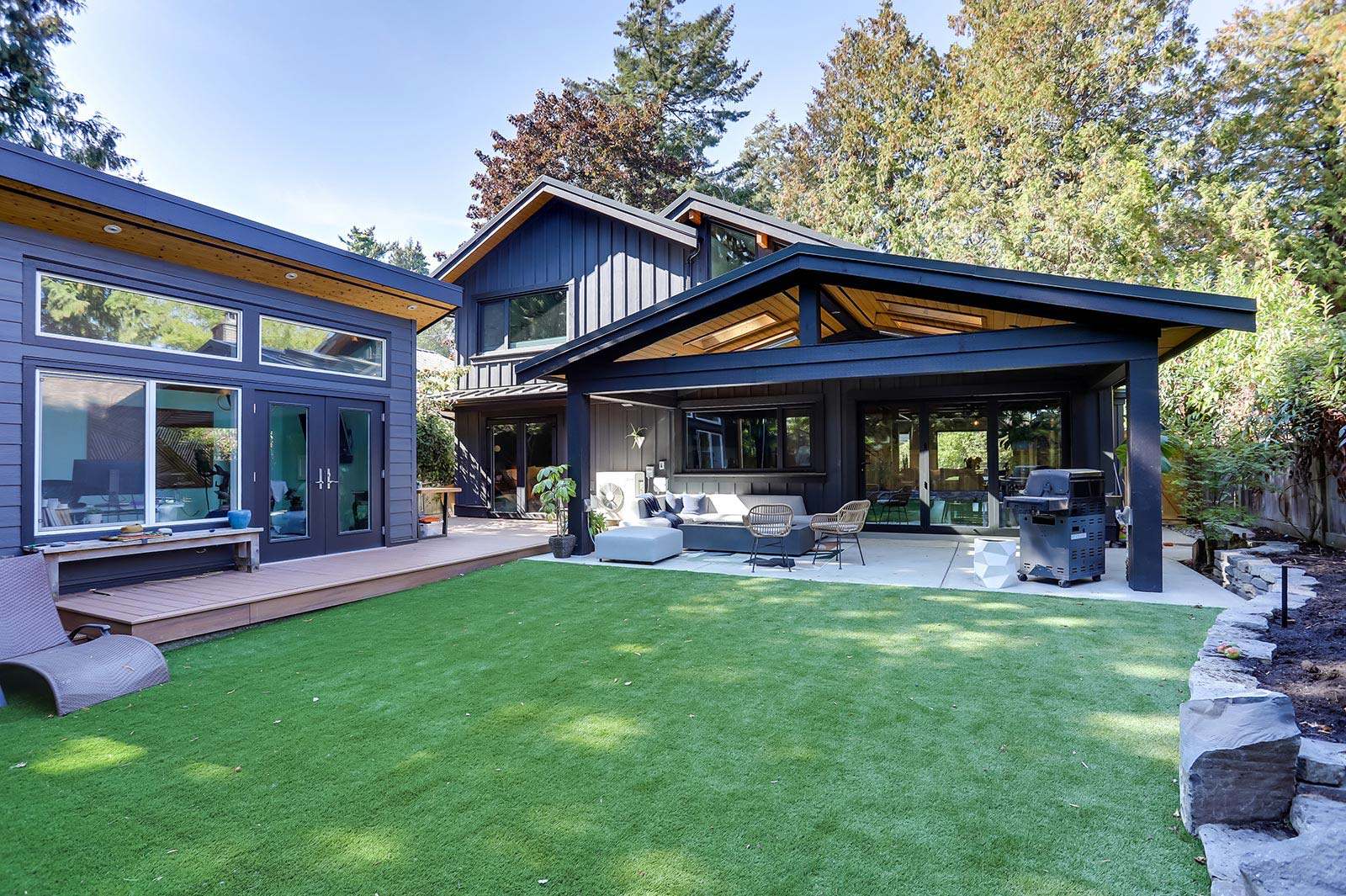 Lentel Construction Post & Beam Renovation